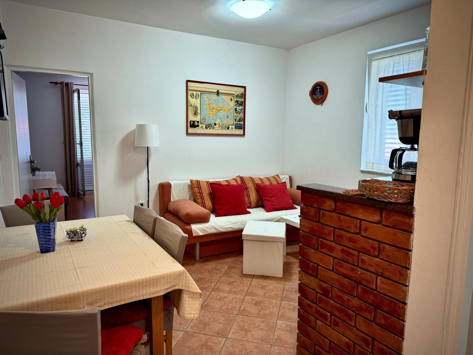 Apartments Maricic Banjol Екстериор снимка