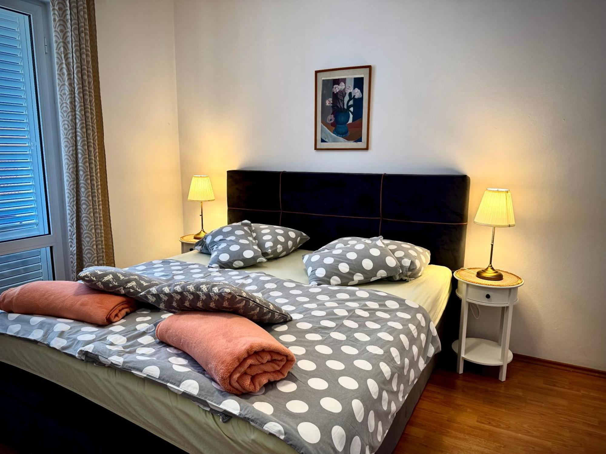 Apartments Maricic Banjol Екстериор снимка